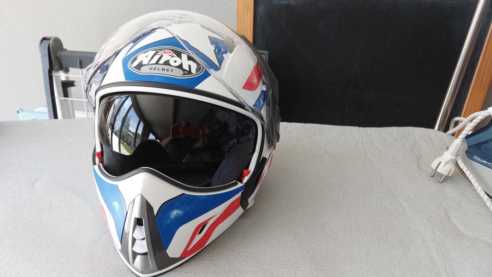 Capacete airoh j106 novo