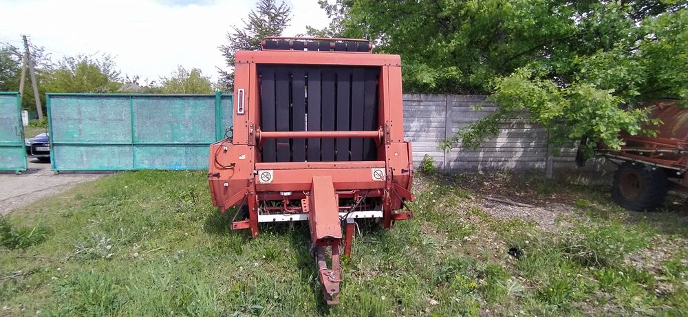 Пресподборщик Преспідбирач  Hesston 1300