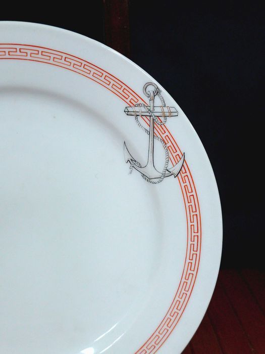 Raro prato Vista Alegre marca Azul tematica Marinha