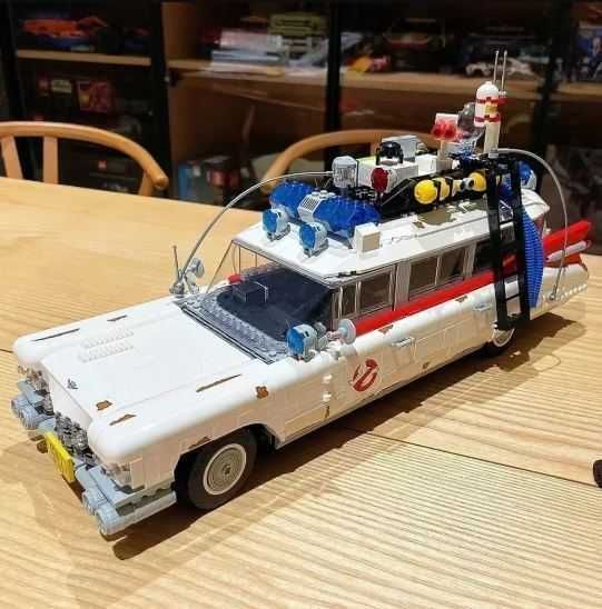 KLOCKI ECTO-1 Pogromców duchów, zestaw wzór 10274. 2352 elementy NOWY!