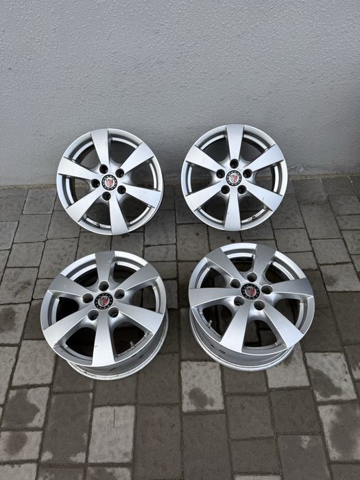 Kia Mazda Hyundai Nissan Renault 5-114,3 R16