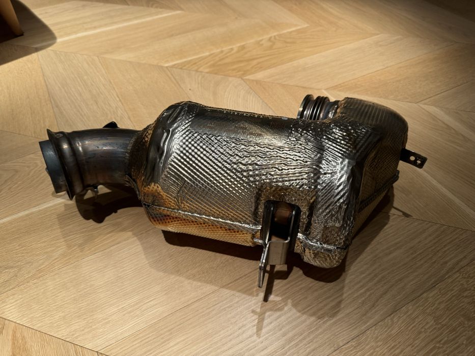 Katalizator DPF Mercedes ASO 53 AMG, jak nowy, oryginalny