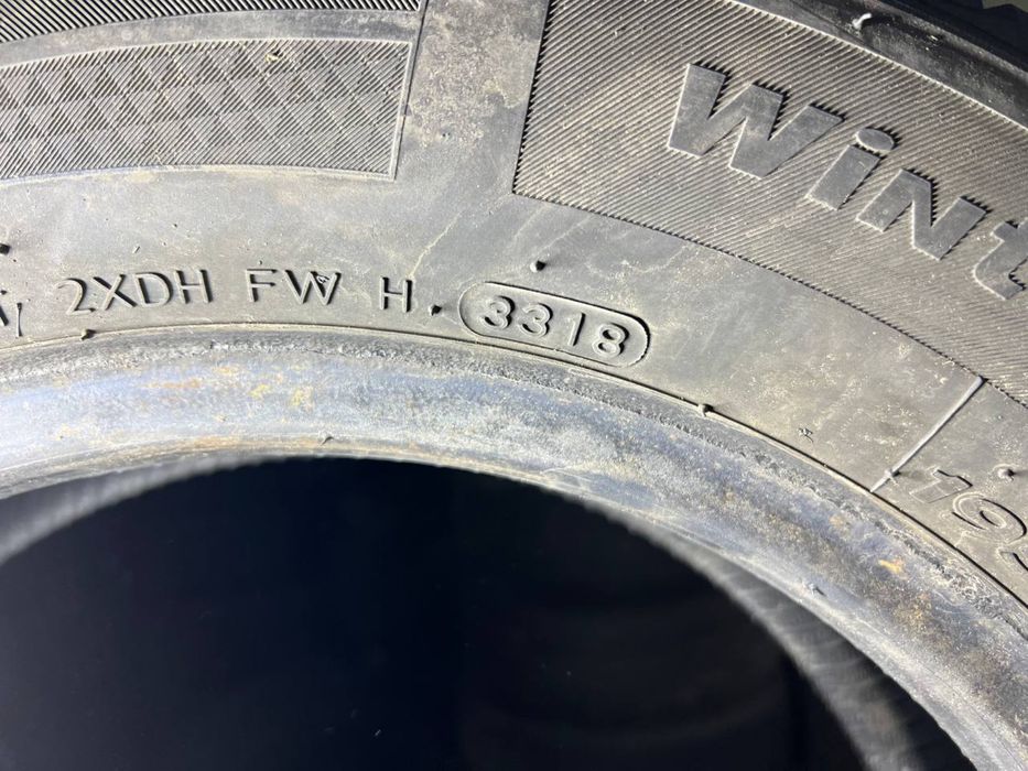 Автошини зимові HANKOOK 195/65/15 (4шт)Резина,Колеса,Гума,Скати, Шини)