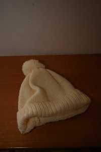 Gorro Branco c/ Pompom