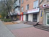 Оренда приміщення біля ТЦ Україна