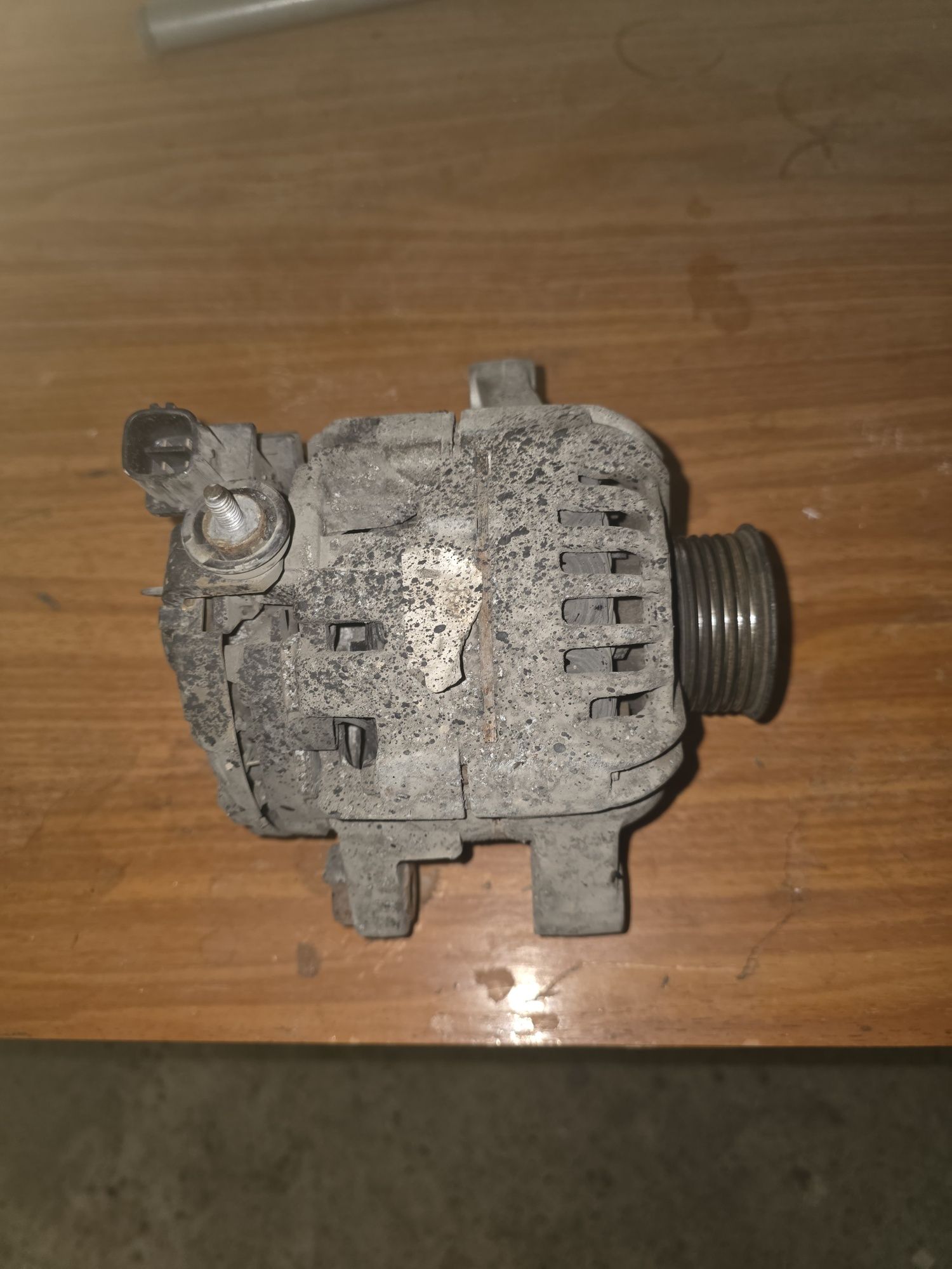 Alternator yaris l 1.3