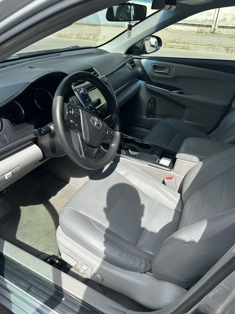 Оренда авто CAMRY 50/55/70, пассат, Toyota Sequoia, Mersedes, Tesla