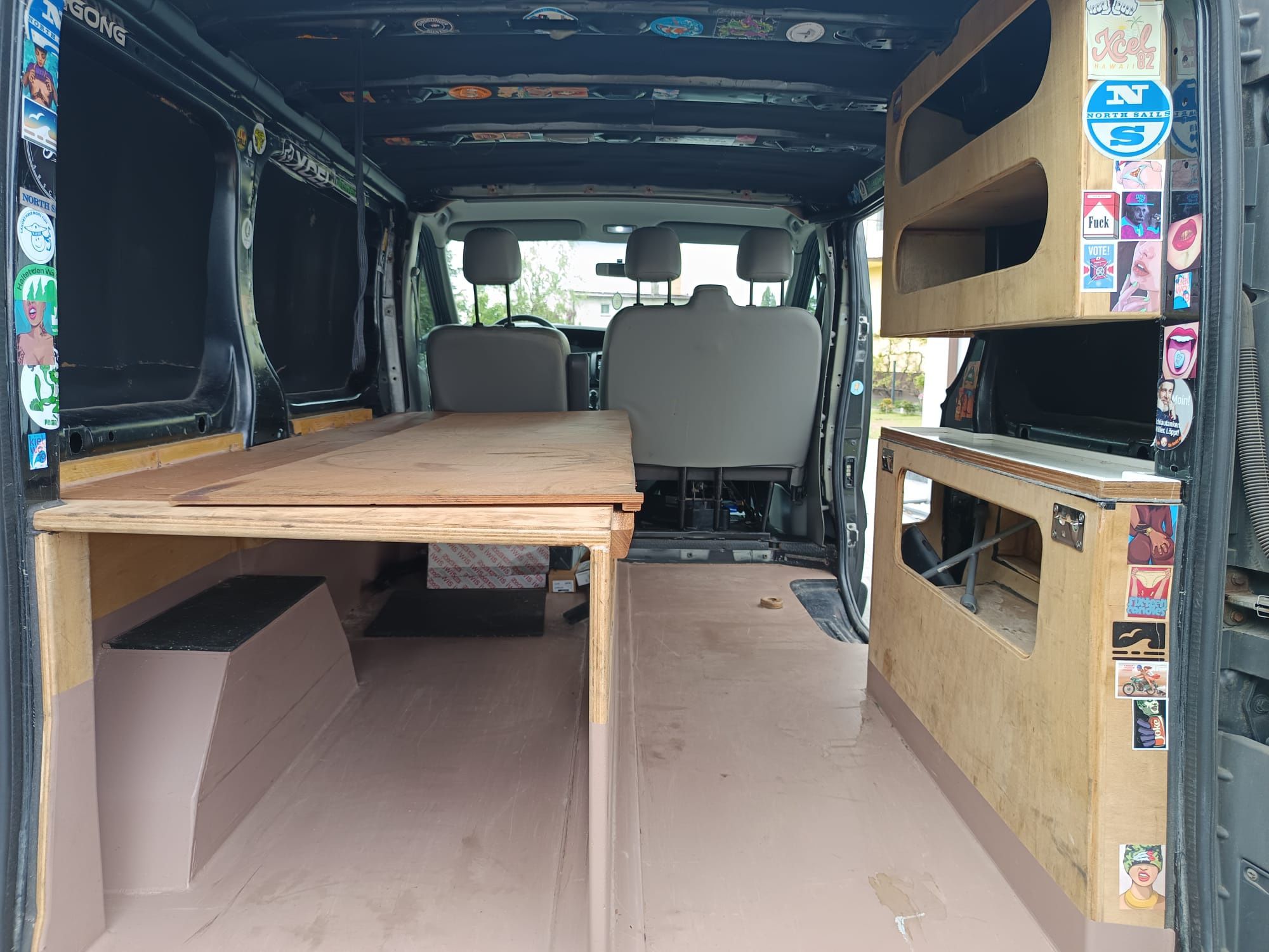Renault Trafic Kamper 2.0 DCI 115km