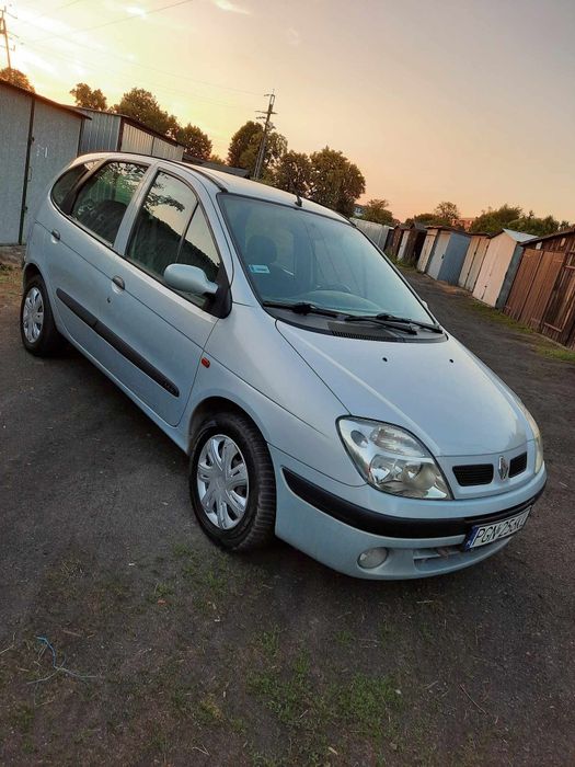 Renault Scenic 2000 rok 1.4 benzyna