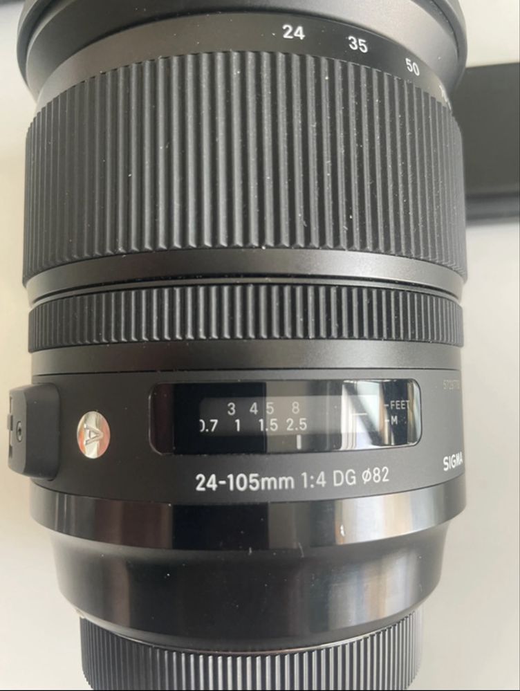 Sigma 24-105mm f/4 DG OS HSM ART