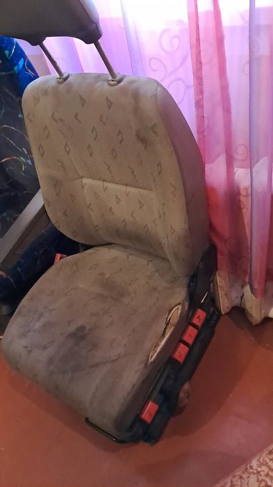 Продам сидіня пілот пневмо на спрінтера мастира івеко