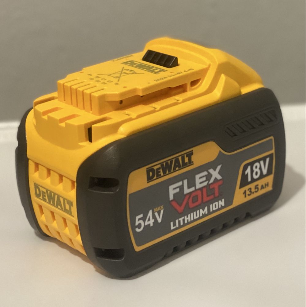Akumulator Dewalt Flexvolt 13.5AH  2024rok