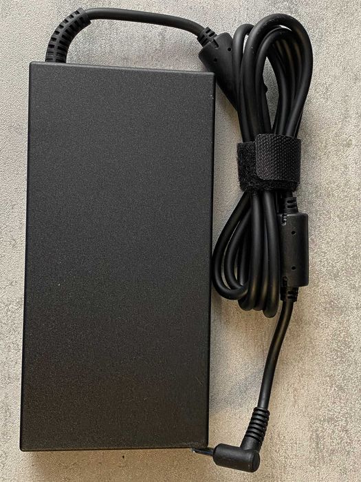 Зарядка,Блок живлення для ноутбука HP 19.5V 7.7A 150W 4.5*3.0 pin