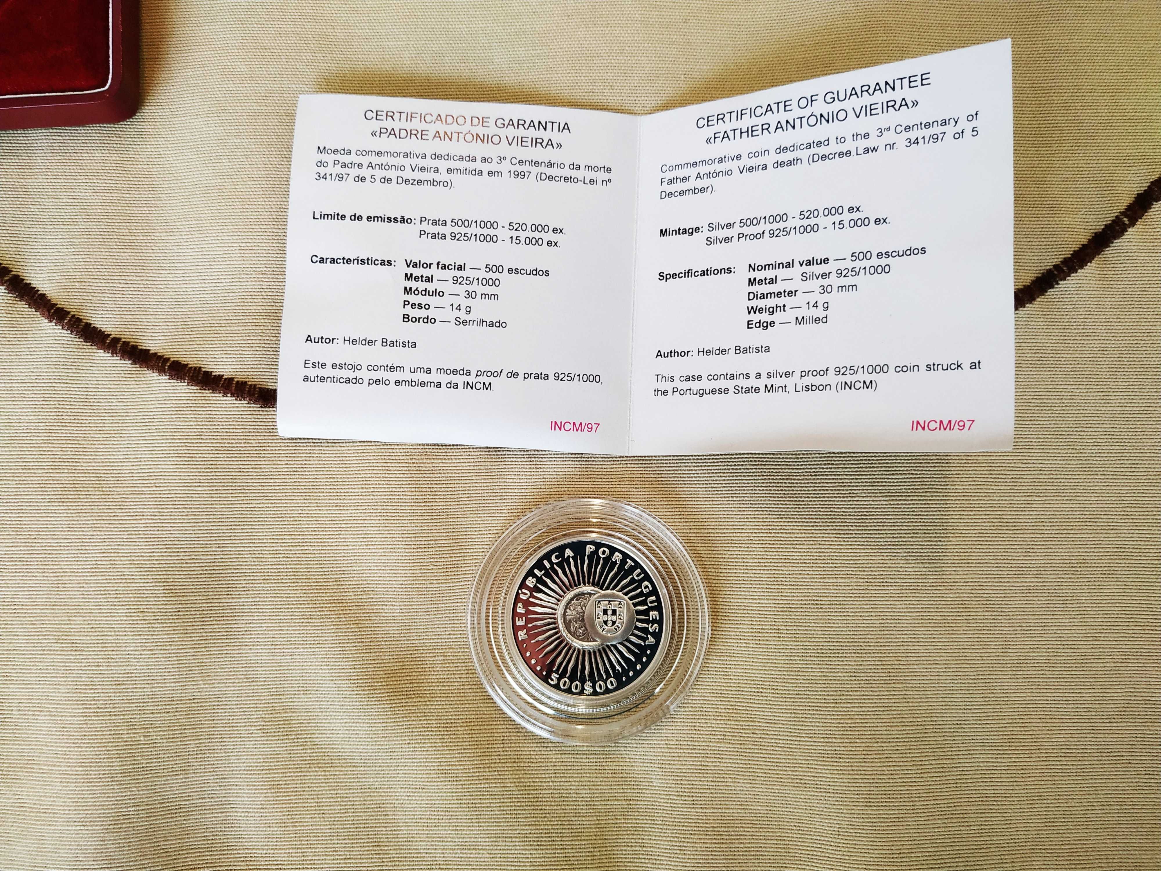Caixa com moeda de 500 escudos de 1997 em prata proof com certificado