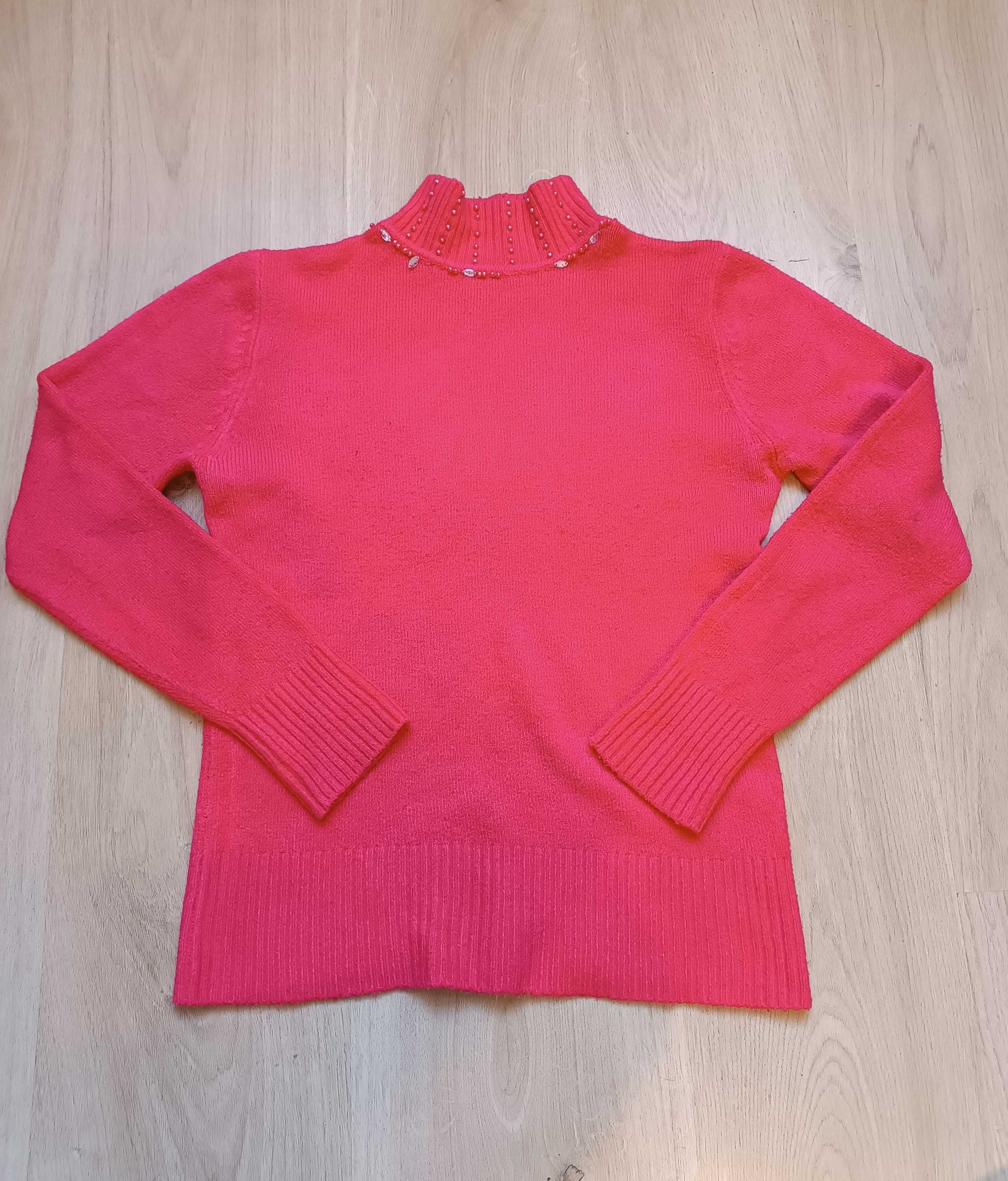 Damski różowy sweterek/półgolf