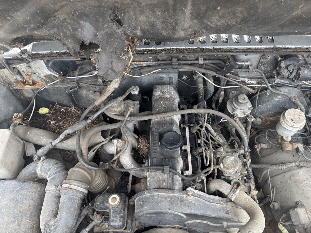 Mitsubishi Pajero Części Silnik