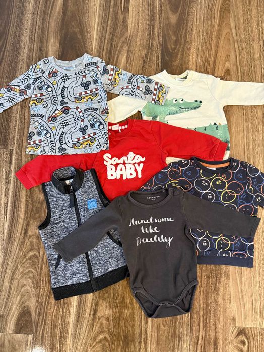 Zestaw ubranek dziecięcych dla chłopca rozmiar 80 (bluzy, spodnie)