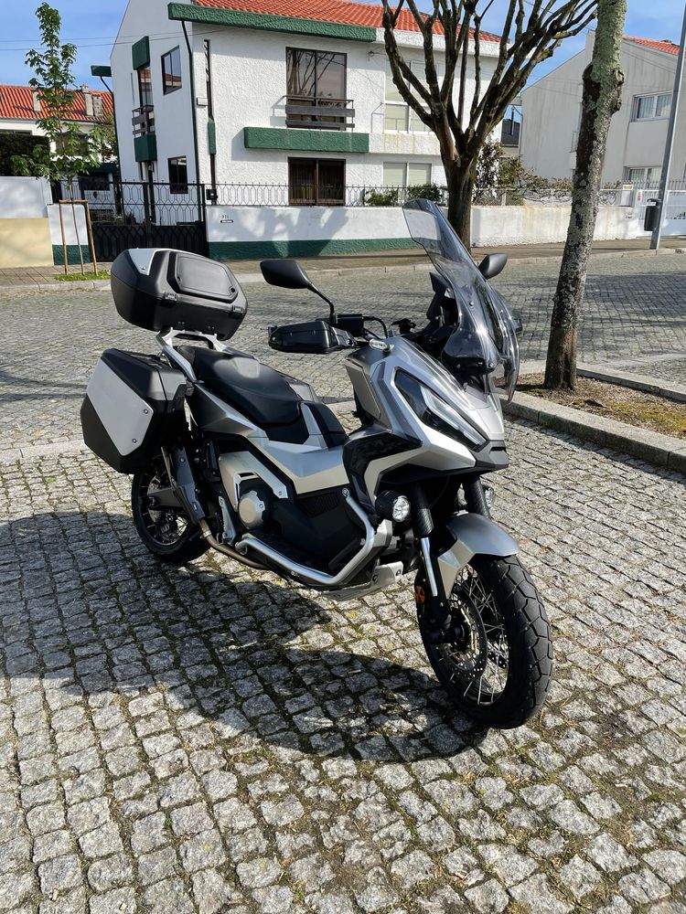 Vendo Honda X-Adv 750