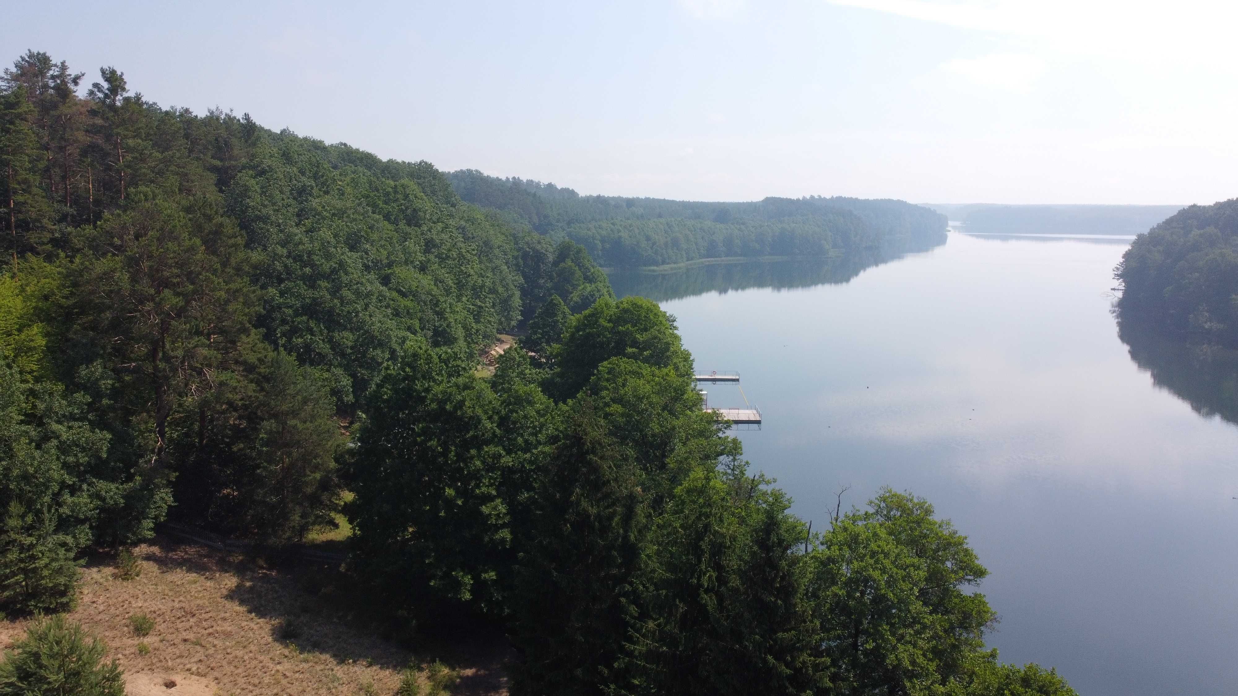czynny ośrodek wypoczynkowy w lubuskiem nad jeziorem Łubowo