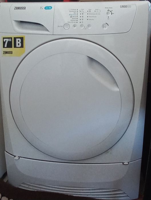Сушильна машина zanussi