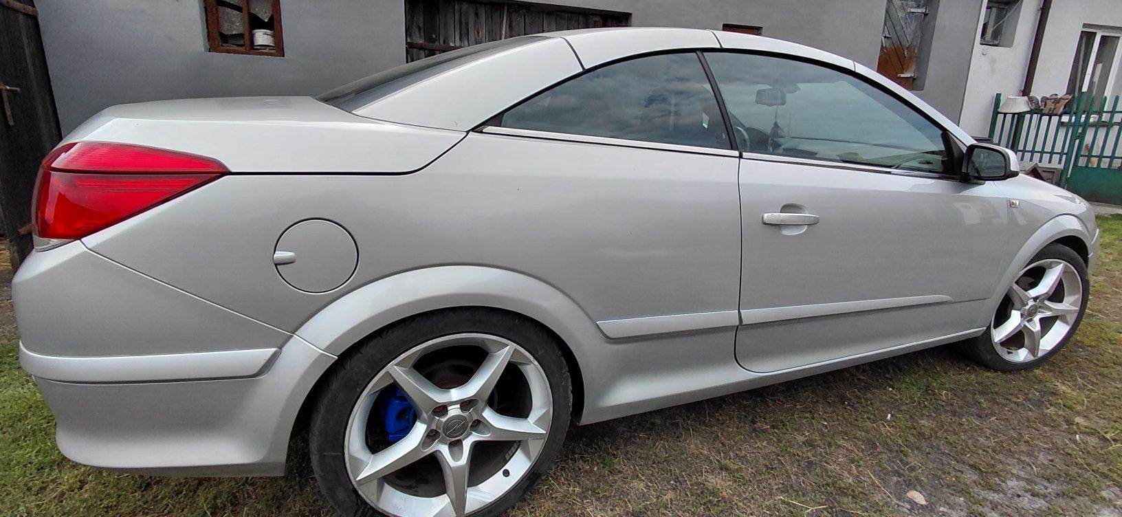 Opel astra h cabrio