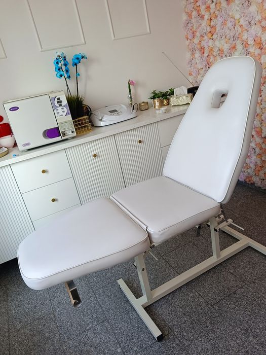 Łóżko kosmetyczne fotel do masażu pedicure rzęs zabiegów na twarz