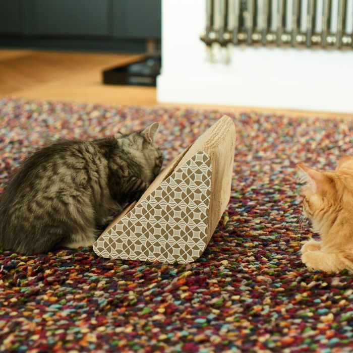 Drapak dla Kota Kartonowy Zabawka Piłka 27.3x17.5x17.5 Trójkąt