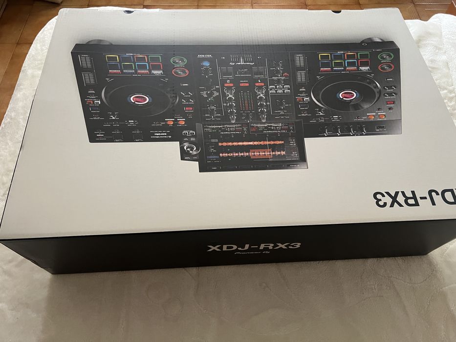 Pioneer XDJ RX3  nova com fatura e garantia