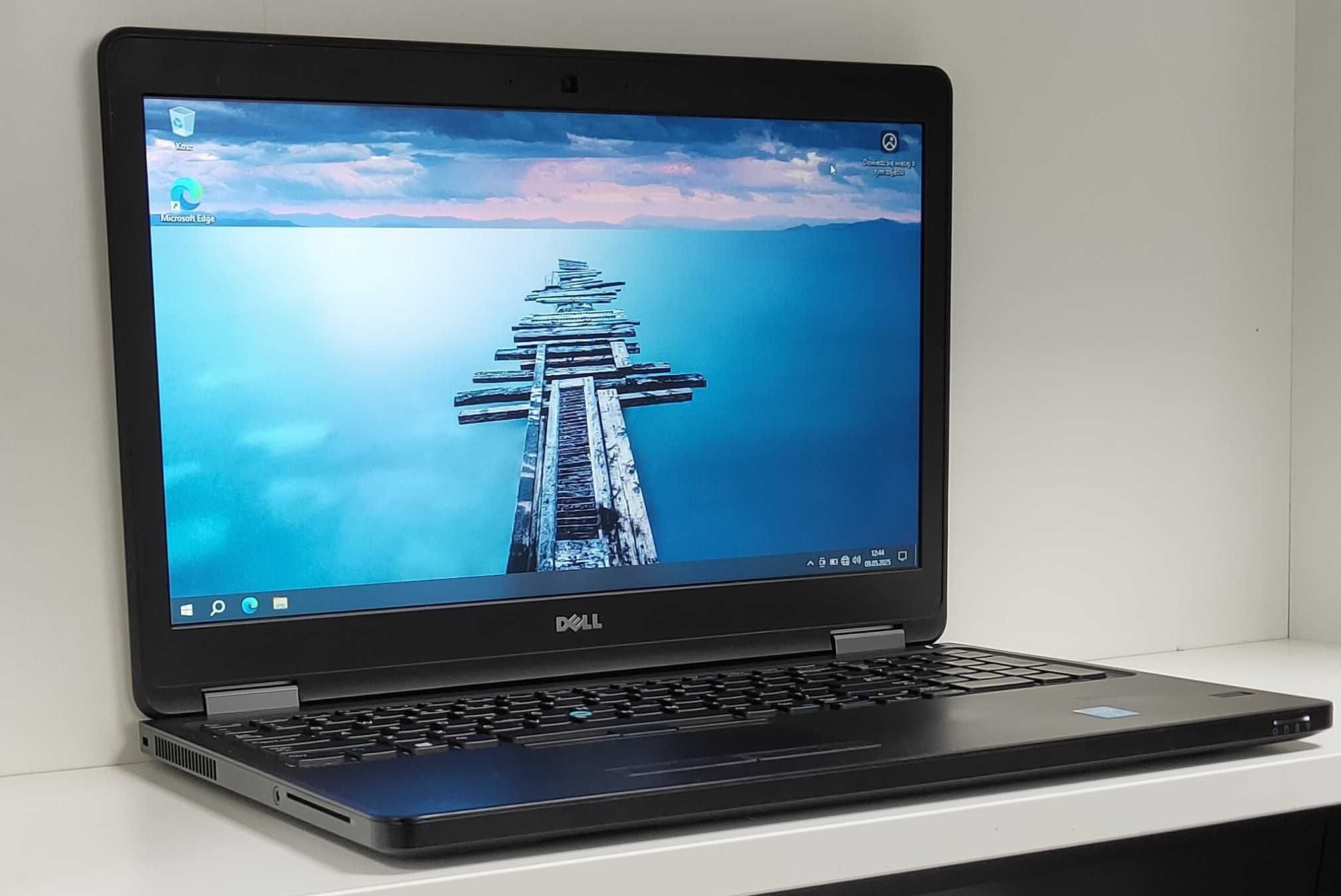Laptop Dell E5550 Intel i5-5300u 8GB W10 SSD-256 15.6" LED key Gwar-3m