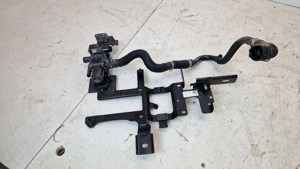 Elektrozawór Płynu Jaguar I-pace J9d3-18495-aa