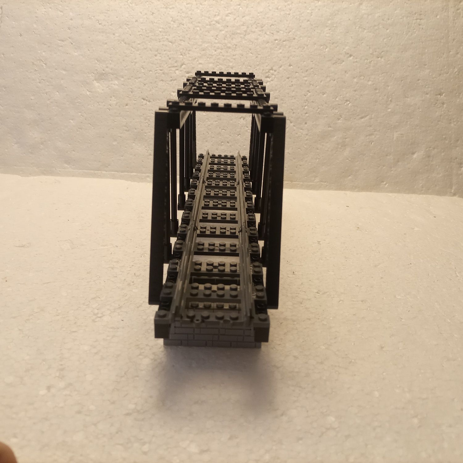 Klocki LEGO most kolejka pociąg