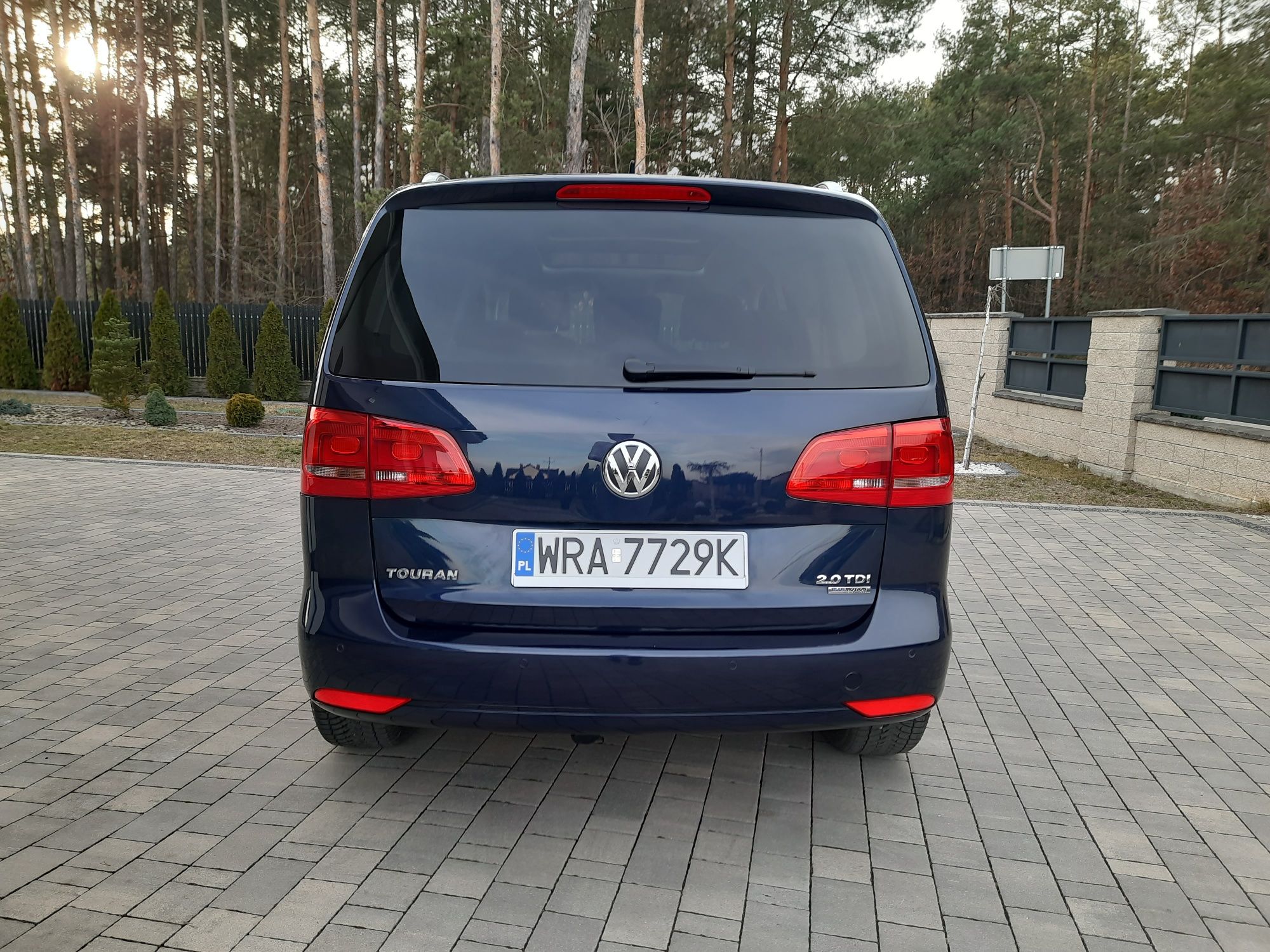 Vw Touran**2.0 Tdi**140 Km**CR**Panorama**Nawigacja**Grz.Fotele **
