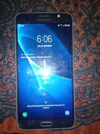 Samsung j7 b/u хороший телефон