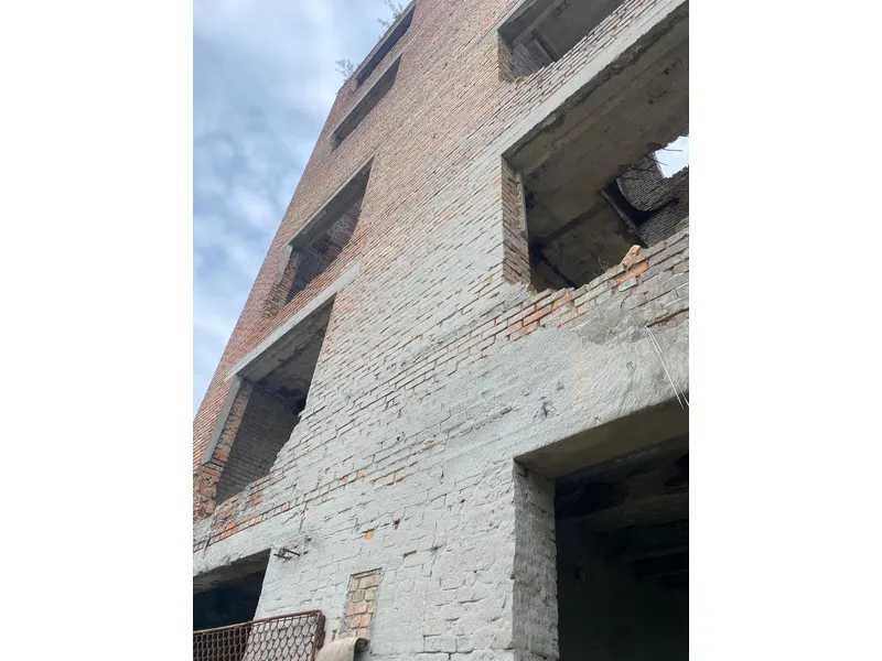 ПРОДАЖ - Незавершене будівництво (готовність 43%) площею 143,0 кв.м.