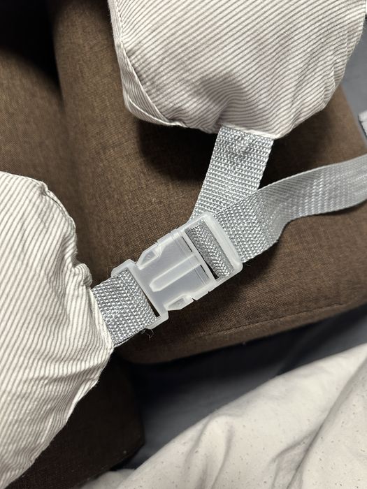 Подушка для годування