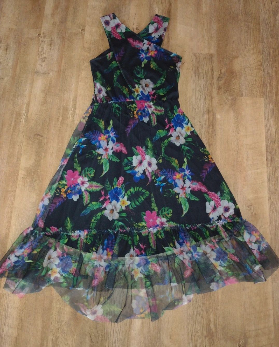 Sukienka Mohito –kwiatowy print, zwiewna, rozmiar M