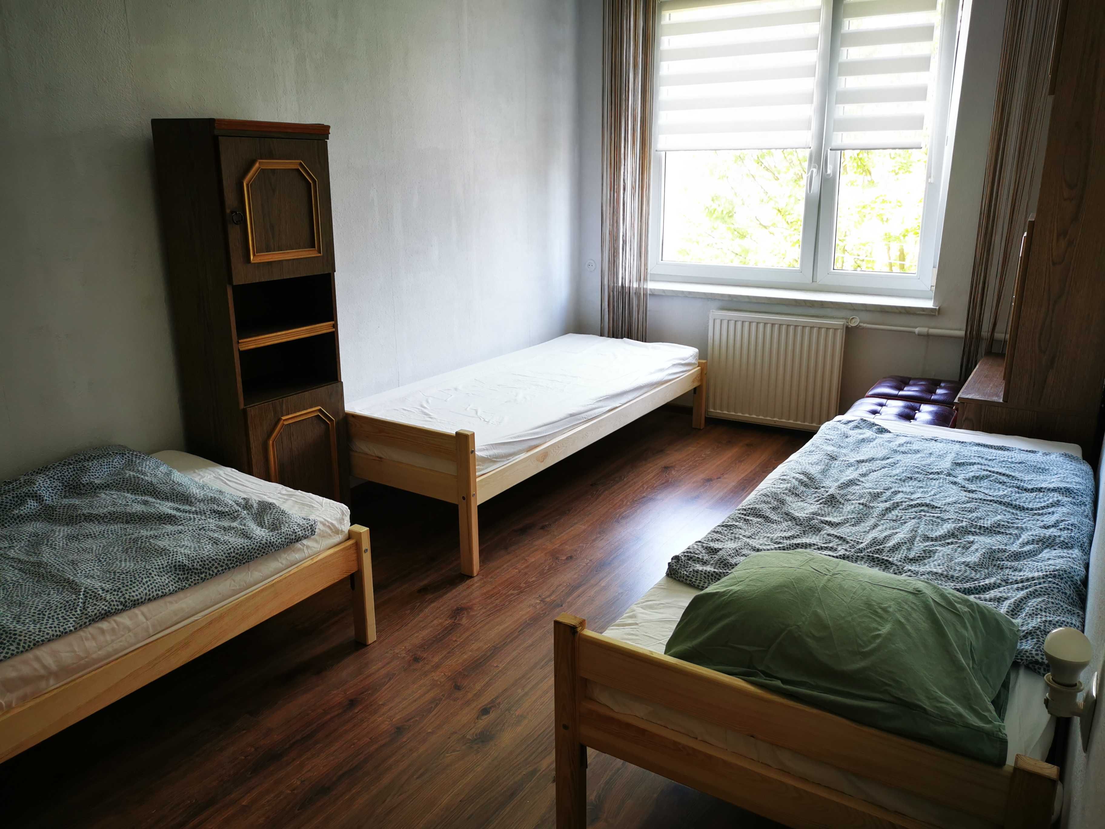 Pokoje i mieszkanie dla pracowników od 30,00 zł