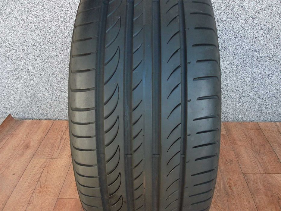 Pirelli Power  235/40/19 96Y  z 2022r ładna!