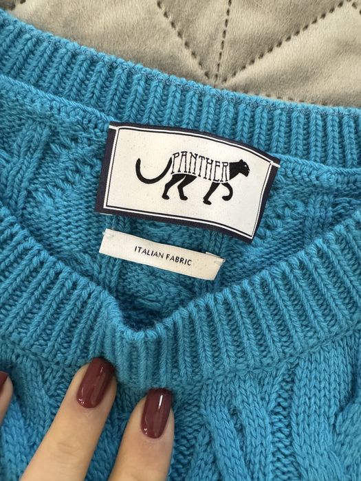 Friends of fashion синій светр