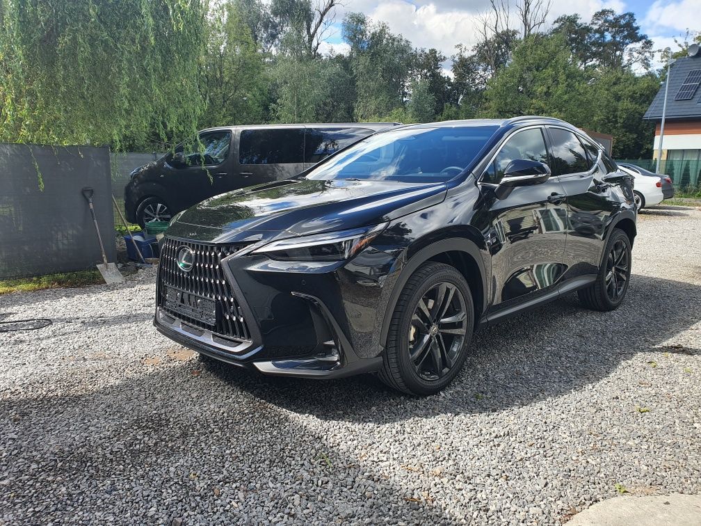 Wypożyczalnia busów busa wynajem aut Lexus BMW Camry Raw4 Mercedes