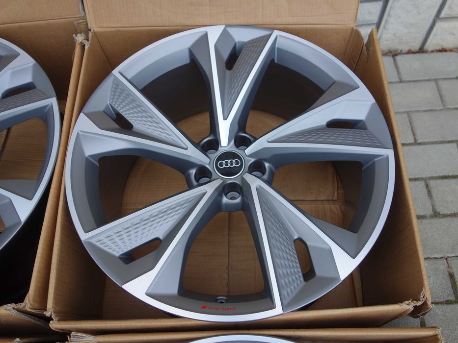 Felgi AUDI RS7 RS6 Q7 Q8 SQ7 SQ8 RSQ8 4K0 22'' Audi Sport Oryginalne