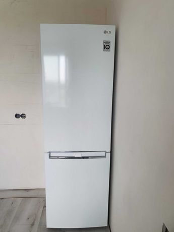 NEW Холодильник LG