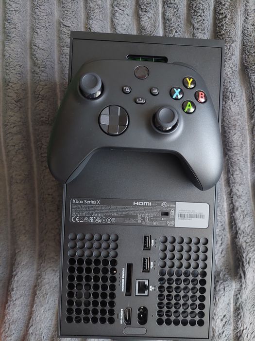 Консоль / ігрова приставка Xbox series X 1tb (889842640809) open box