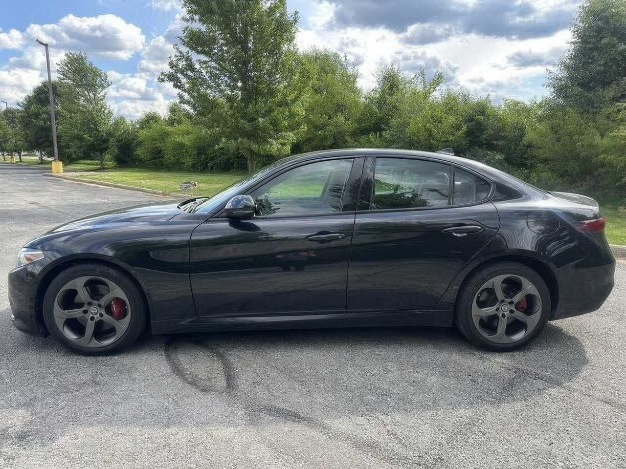 Alfa Romeo	GIULIA		 	2017