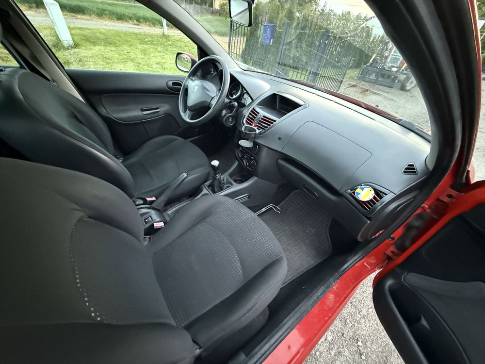 Sprzedam peugeot 206 plus