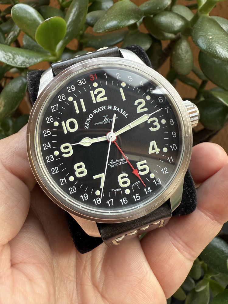 Zeno-Watch Basel Pilot GMT Automatico
