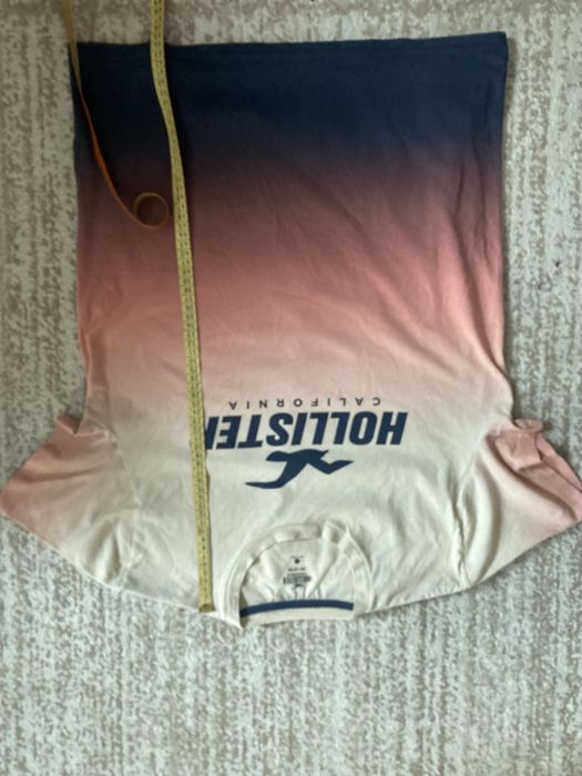 Продам фужболку оригінальну унісекс Holister