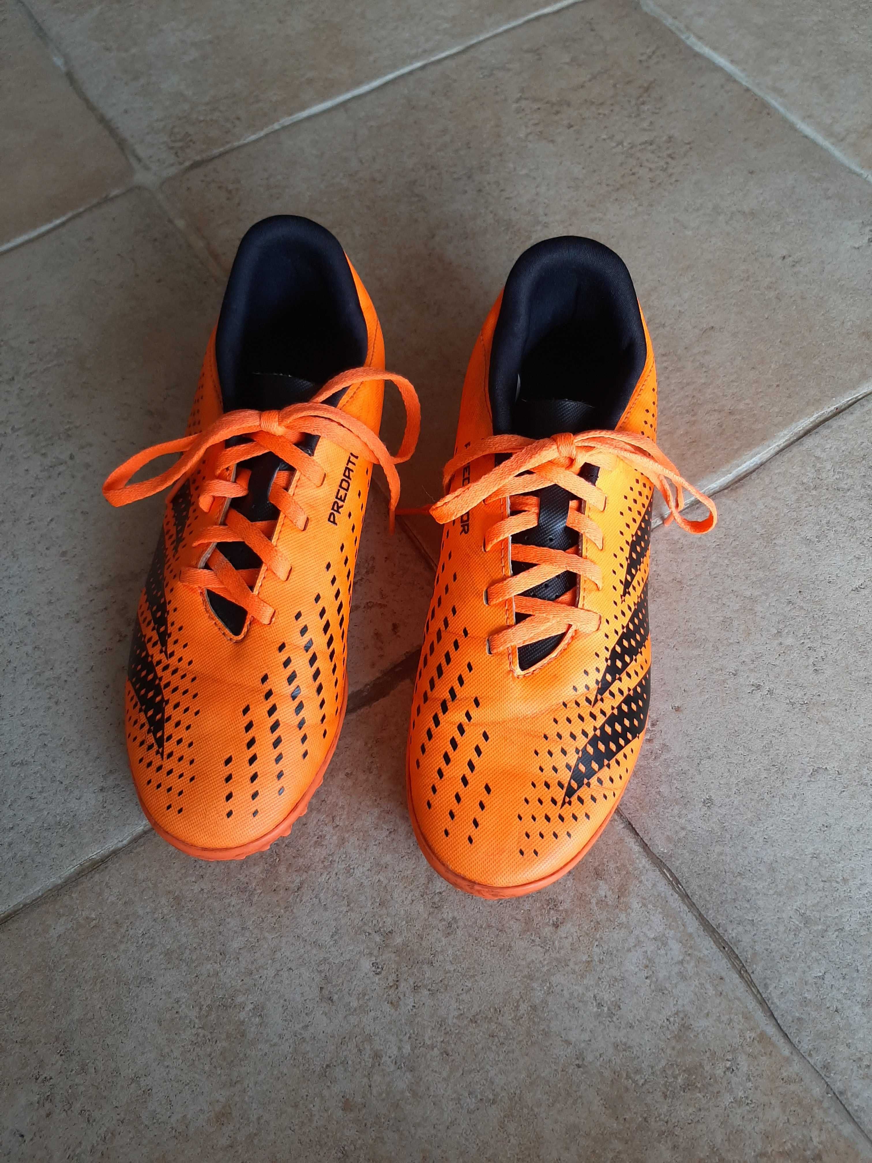 Chuteiras Adidas Predator Tam 38