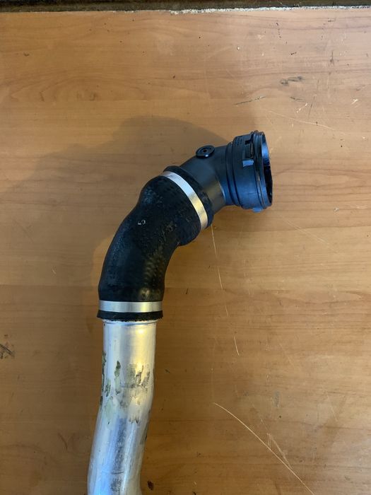 Rura / wąż dolotowy bmw e46 330d m57n dolot IC -> kolektor ssący