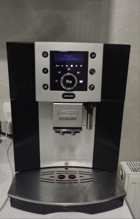 Кавовий апарат DeLonghi
